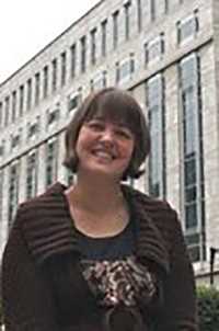 Dr Zoe Moores.jpg
